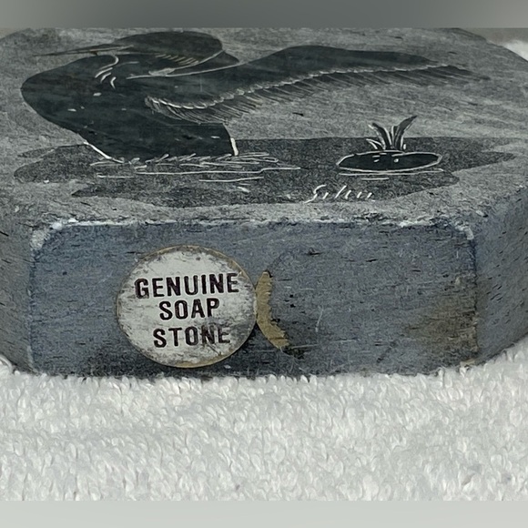 Signed Siku Hand Carved Soapstone Loon
Original Indigenous Inuit Art Sculpture - Picture 5 of 8